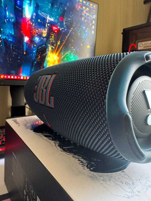 Колонка JBL Charge 5 Синий. Оригинал. В идеале.