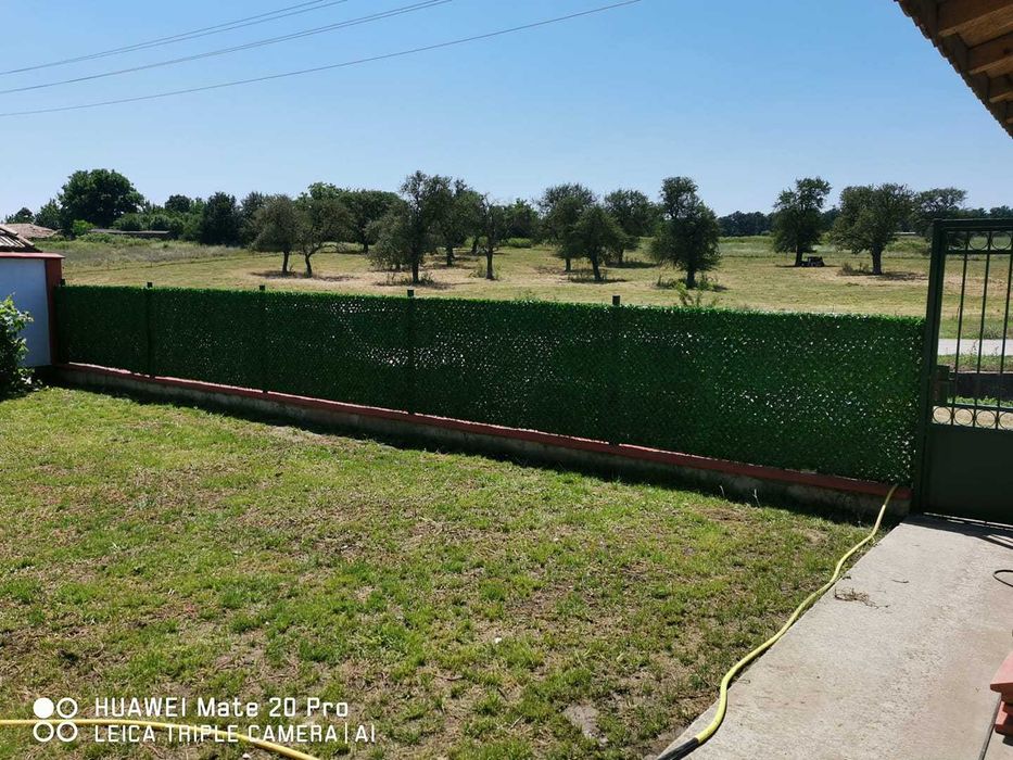 Ограда. Метални оградни пана и колове. Мрежа с декорация. ТОП оферти!