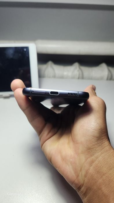 Samsung S21FE 6/128гб