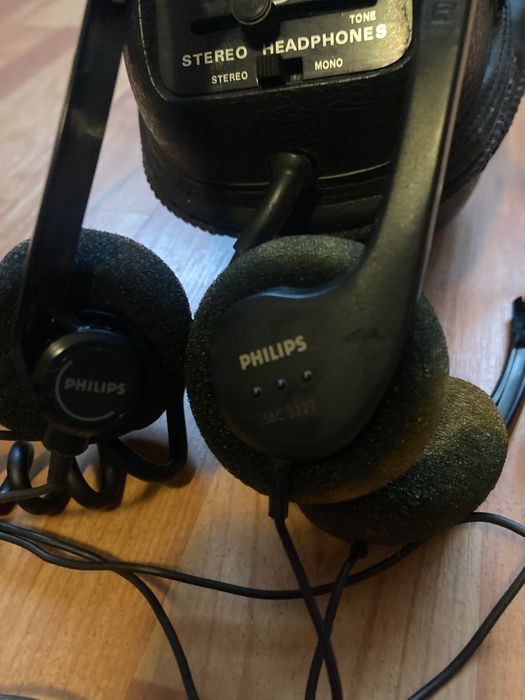 5 bucăți căști audio vintage BST SH-25 și Philips Walkman