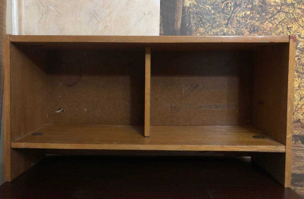 Продам полочку в ваш интерьер 80х42х25 размер