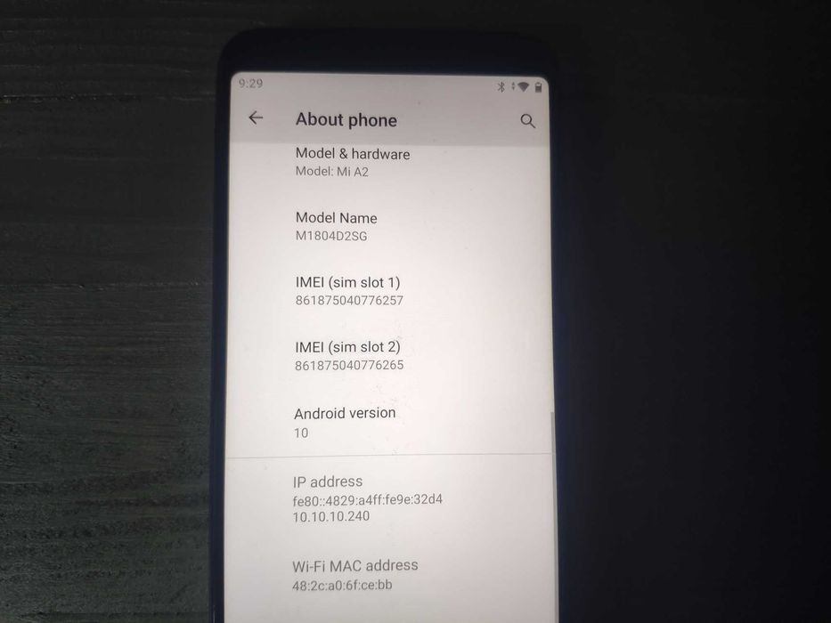 Продавам Xiaomi Mi A2 4/64GB