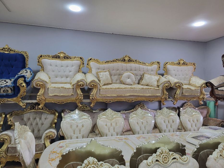 Мебель на заказ Мягкий мебель и бистро