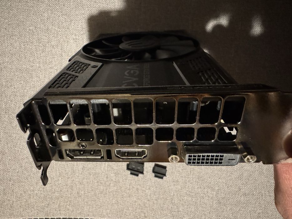 GeForce FTX 1050 - видео карта