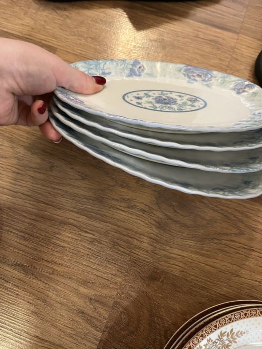 Посуды, кисушки, тарелки