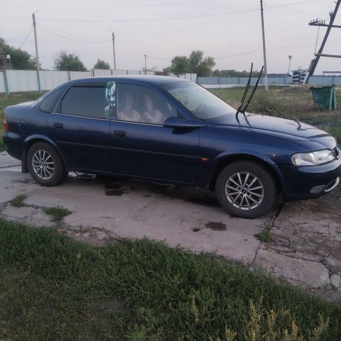 Продам Опель вектра б