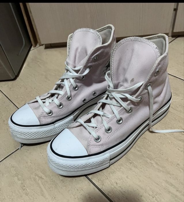 Teniși înalți Converse  All Star marimea 39,5