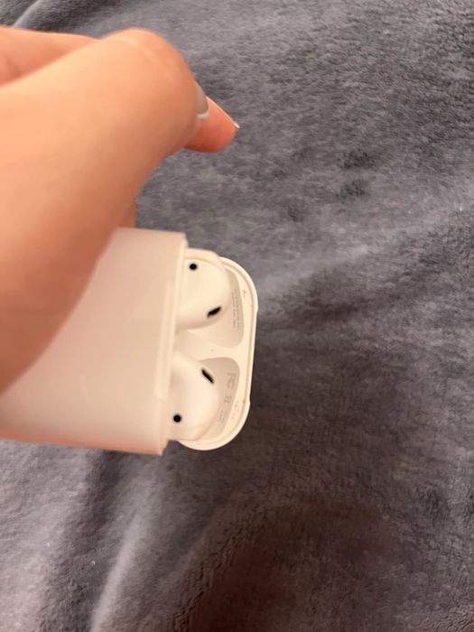 Airpods 2 серия