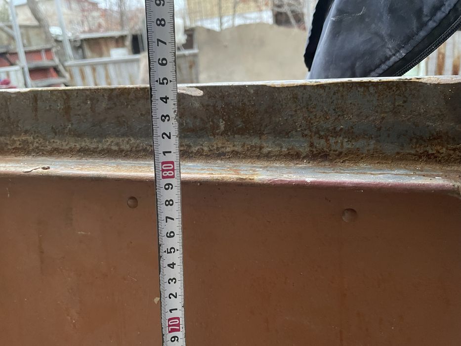 Железная входная дверь