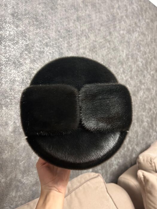 Продам зимнюю шапку