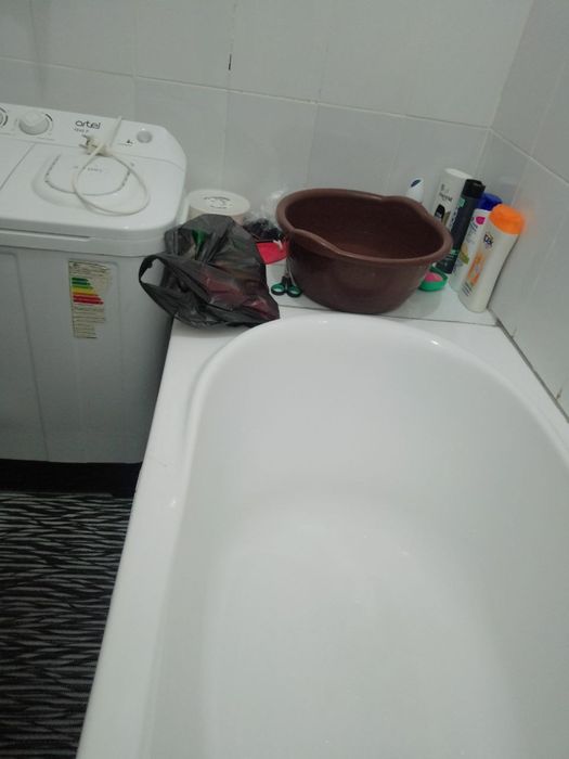 2-xonali kvartira sotiladi, 7-mikrorayon