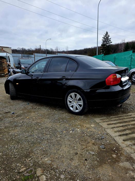 Vand BMW E90 318i Xenon / Clima 2007