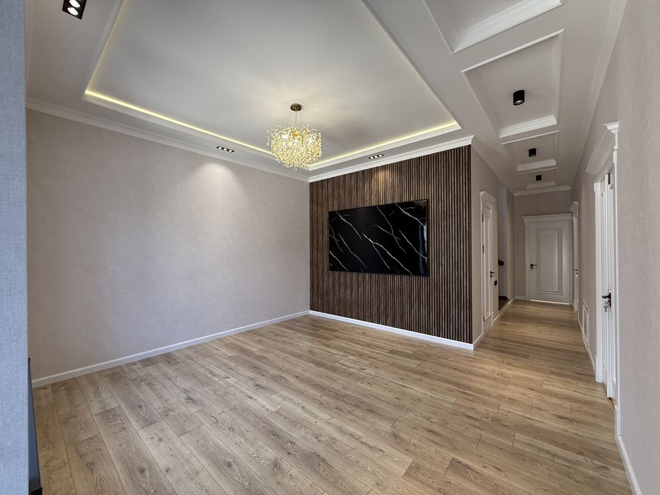 ориентир Абу-Сахий булган 6 хонали евро ховли сотилади! Райцентр