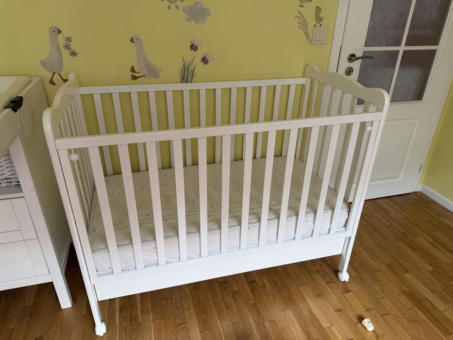 Bucko Дървено легло / кошара nina