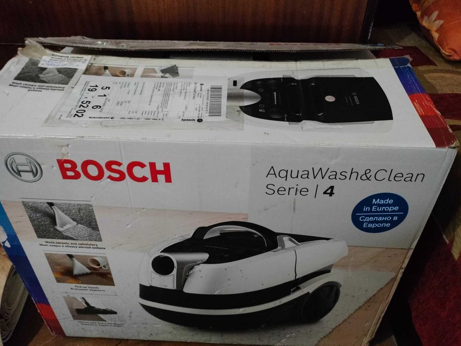 Продавам прахосмукачка Bosch BWD421PET