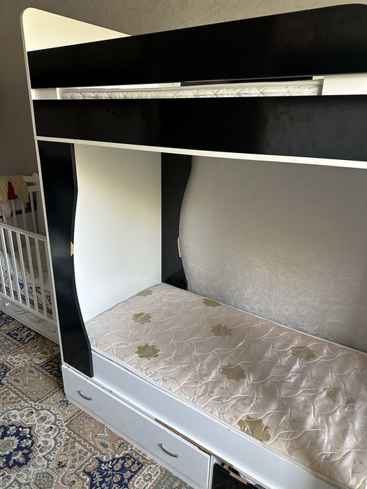 Детская двухьярусная кровать. Город Алматы