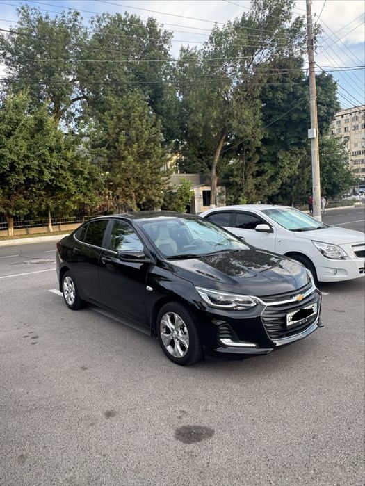 Onix premier plus 2025