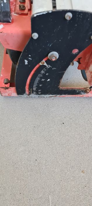 Masina de tăiat gresie și faianță cu apa