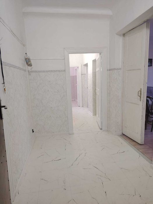 Продам 2-х ком.квартиру 1/2эт, 60кв.м, пр. Ауэзова д.33