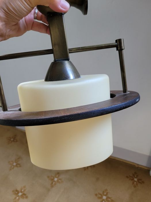 Lustră din lemn masiv și bronz