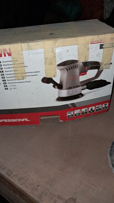 Продам шлифовальную машинку
