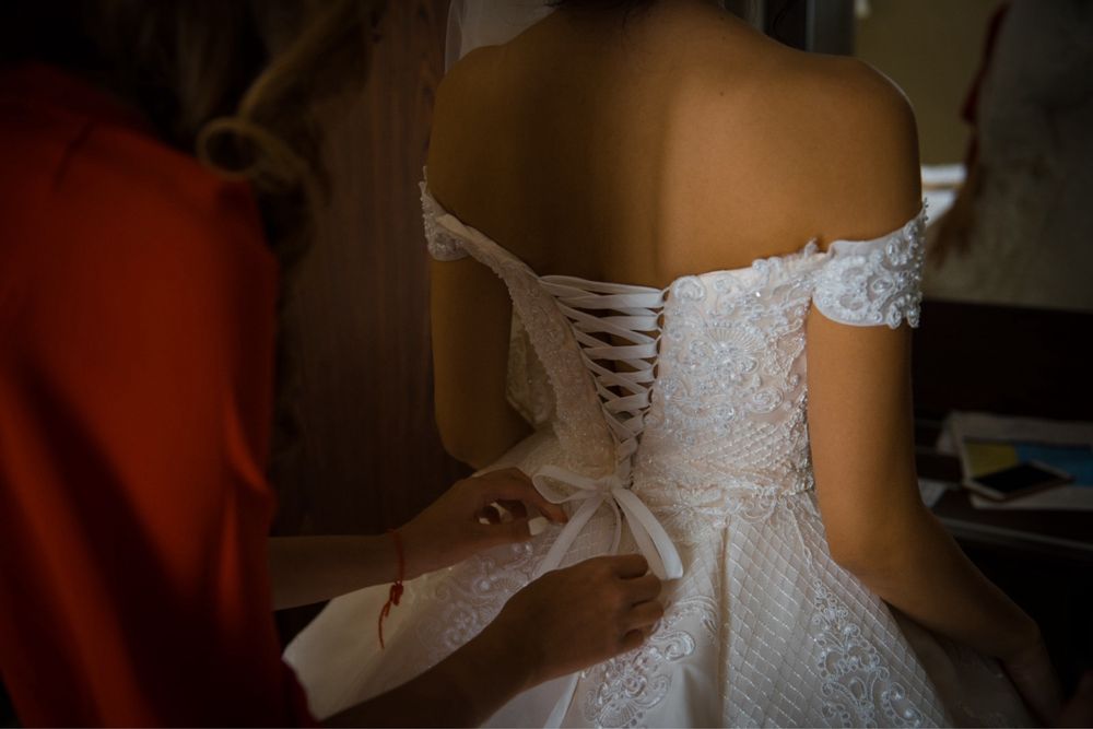 Свадебное платье