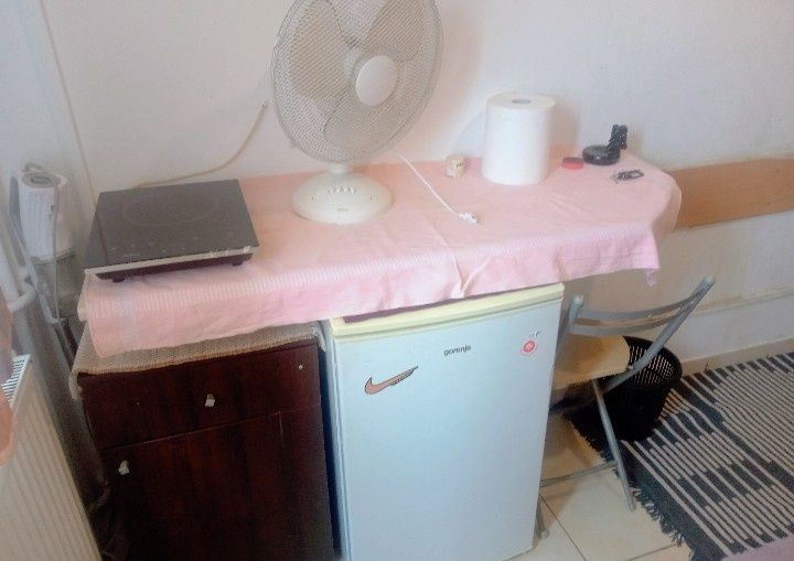 Proprietar închiriez garsonieră central