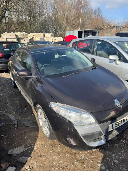 Dezmembrari Renault Megane 3 1.5 dci K9K846 an 2011