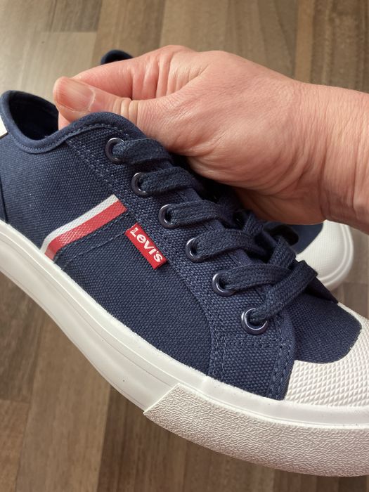 Кецове Levis 36