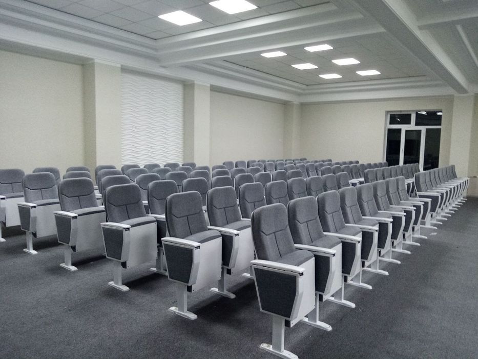 Комфортные кресла для театра