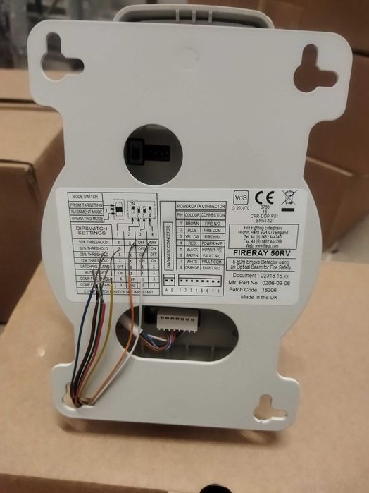 Линейный дымовой извещатель BOSCH Fireray 50 RV