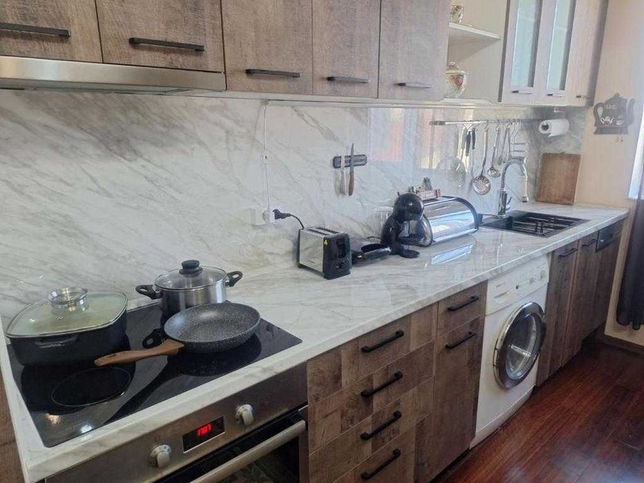Дава се под наем Тристаен апартамент в Варна, Христо Ботев - 80 кв.м за 600 € - Снимка #6