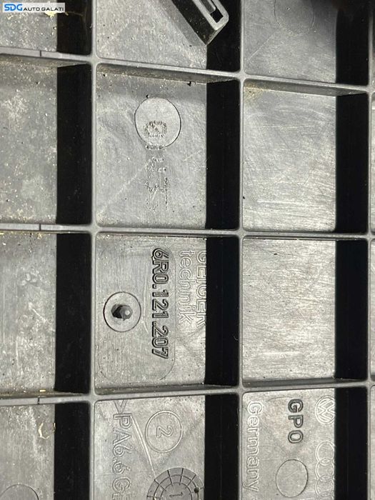 Electroventilator Ventilator Skoda Fabia 2 1.2 BBM BZG CEVA CHFA CGPA CHTA CJLA CBZA CBZB CFWA 2007 - 2015 Cod 6R0121207 6R0121217A 6Q0959455AD [V0824]