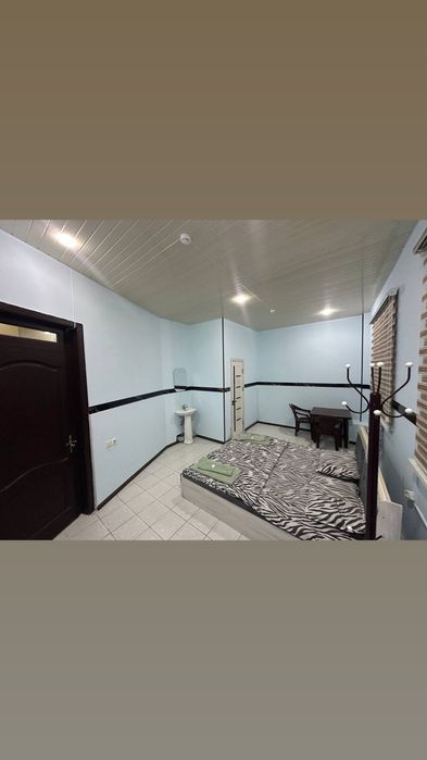 Bez zaks mexmonxona gastinsa