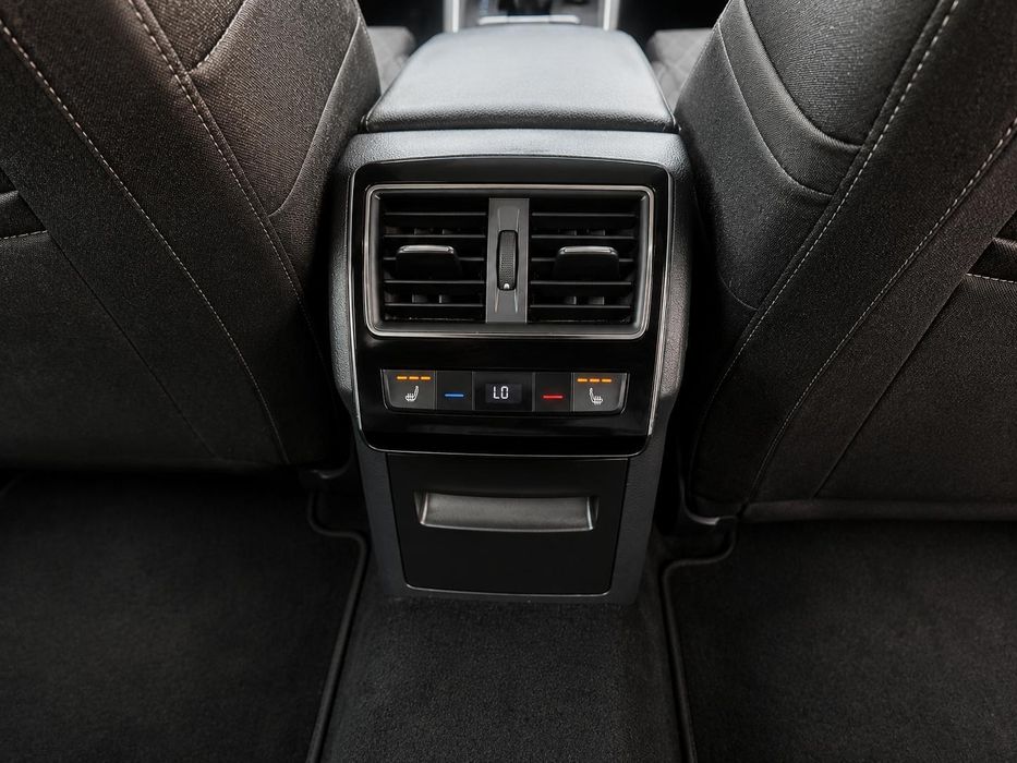 SKODA Superb 2018 — imagine 5