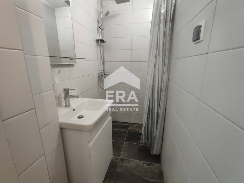 Продава се Едностаен апартамент в Варна, Гръцка махала - 30 кв.м за 3300 €/кв.м - Снимка #6