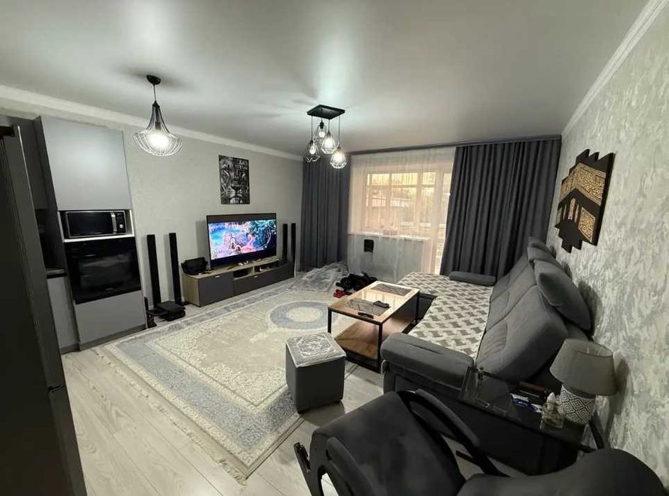 евро 2 в самом центре