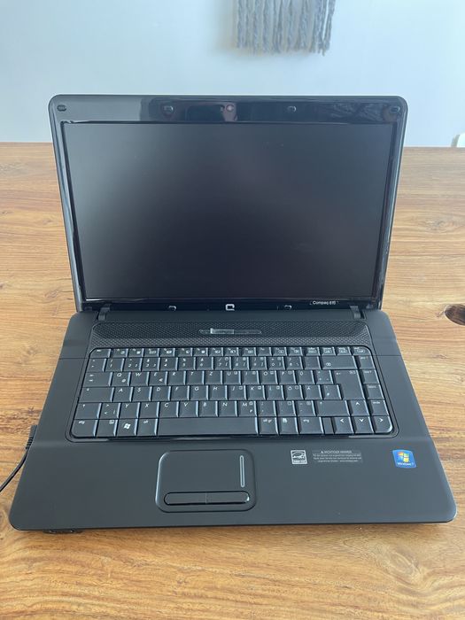 Laptop Compaq 615 Impecabil ca NOU OFFICE