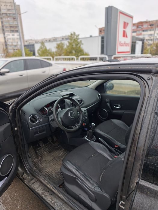 Renault Clio 3 2.0 139к.с. Xenon Climatronic Кожа