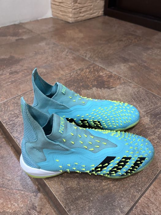 Продам бутсы сороконожки