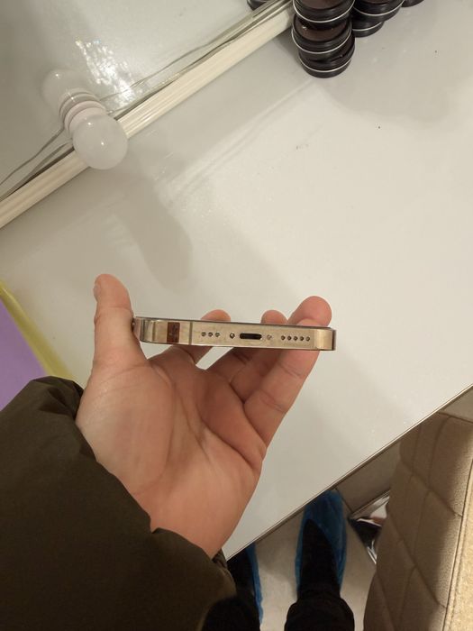 Vand iPhone 14 Pro 128gb