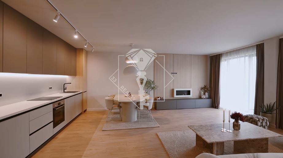 Продава се Тристаен апартамент в Пловдив, Христо Смирненски - 117 кв.м за 1645 €/кв.м - Снимка #1