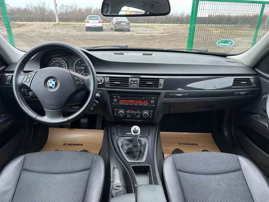 Vand BMW 318d E91 - 2012 euro5 / 143Cp