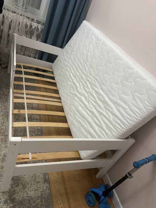 Продам кровать детский
