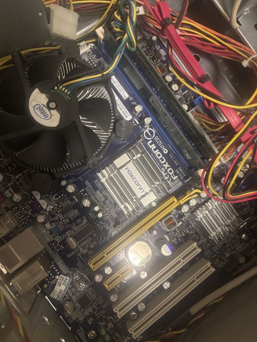 продам компъютер офисный