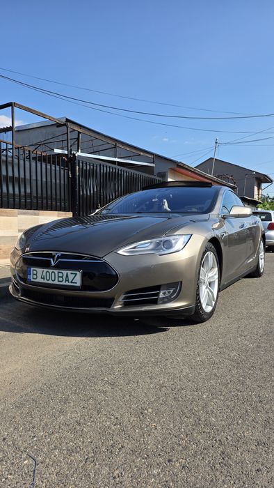 TESLA Model S 2016 — imagine 2