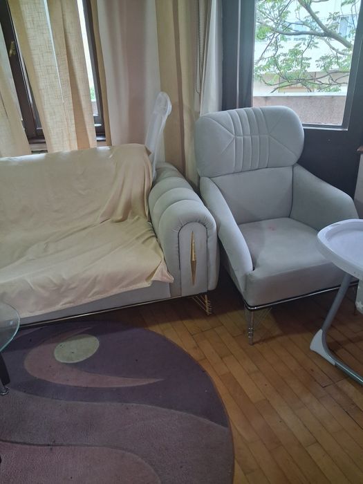Vand canapea extensibila si 2 fotolii