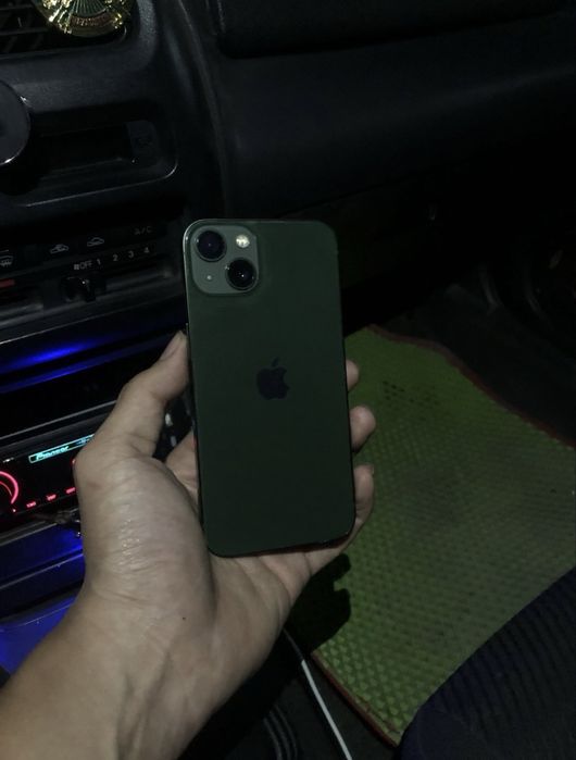 Продам айфон 13 iphone 13