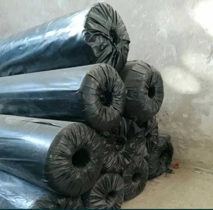 Полиэтиленовая плёнка целлофан черный оптом