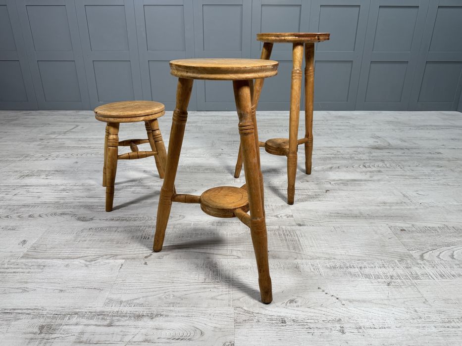 Комплект винтидж табуретки ръчна изработка Р256